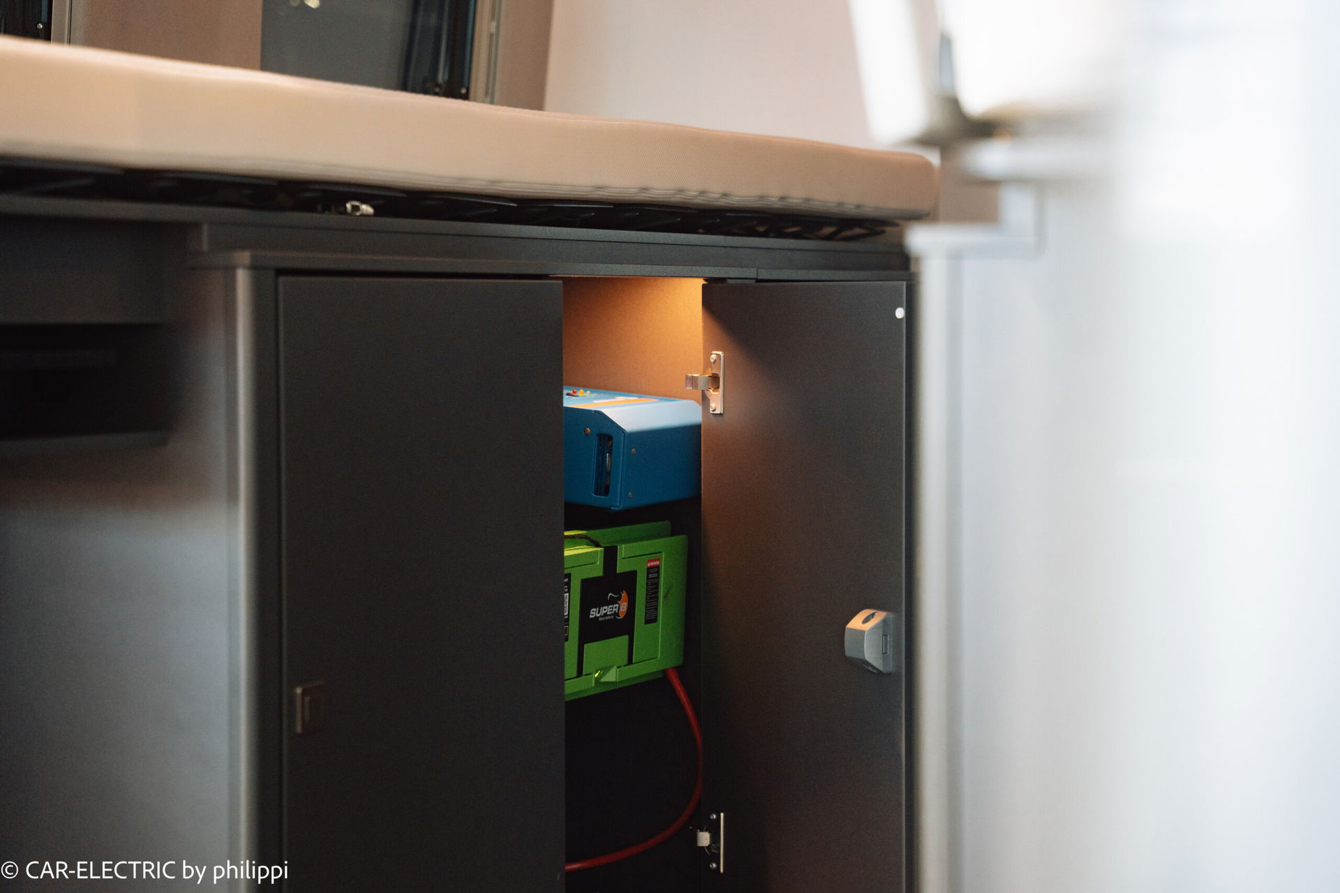 Lithium Batterie und Wechselrichter Grand Cali