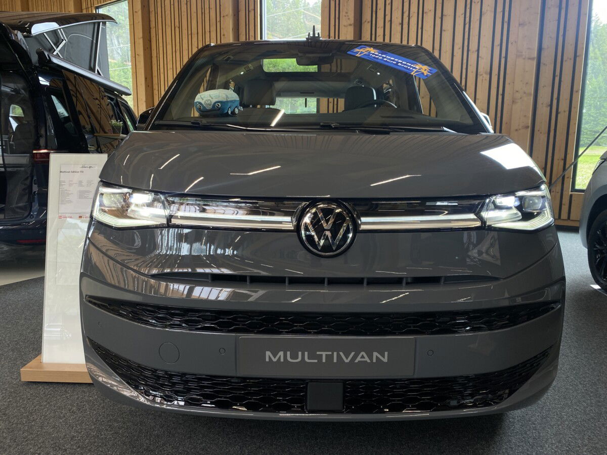 VW Multivan IQ. Light